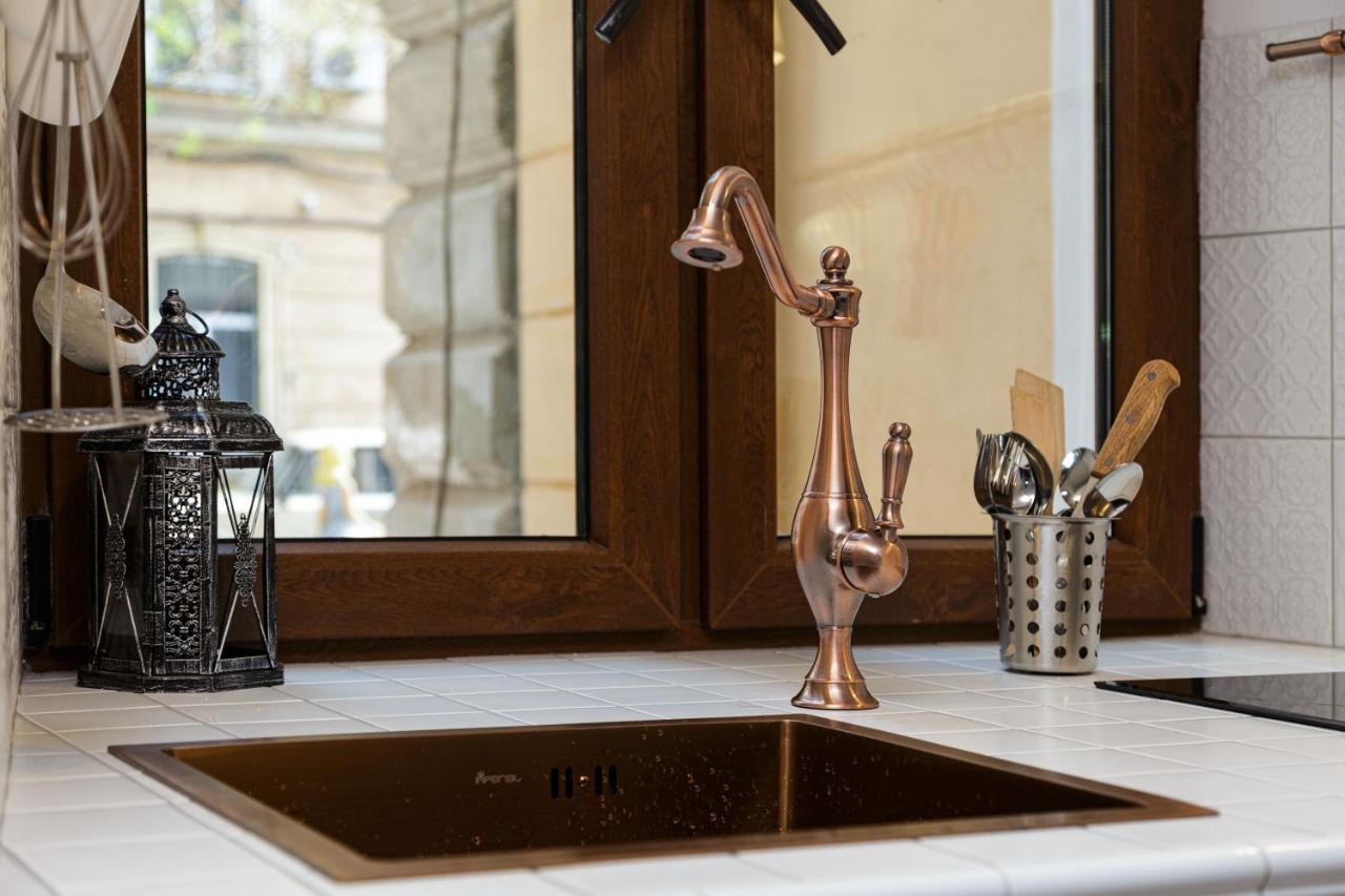 Apartamento Heart Of Old Town - Self Check-In 24-7 Odesa Exterior foto